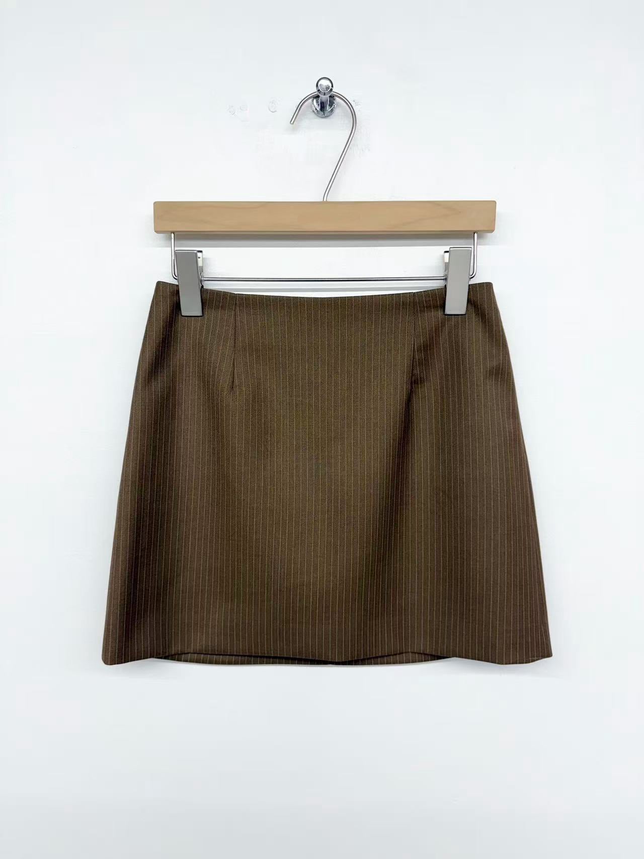 Petal Skirt (2 Colors)