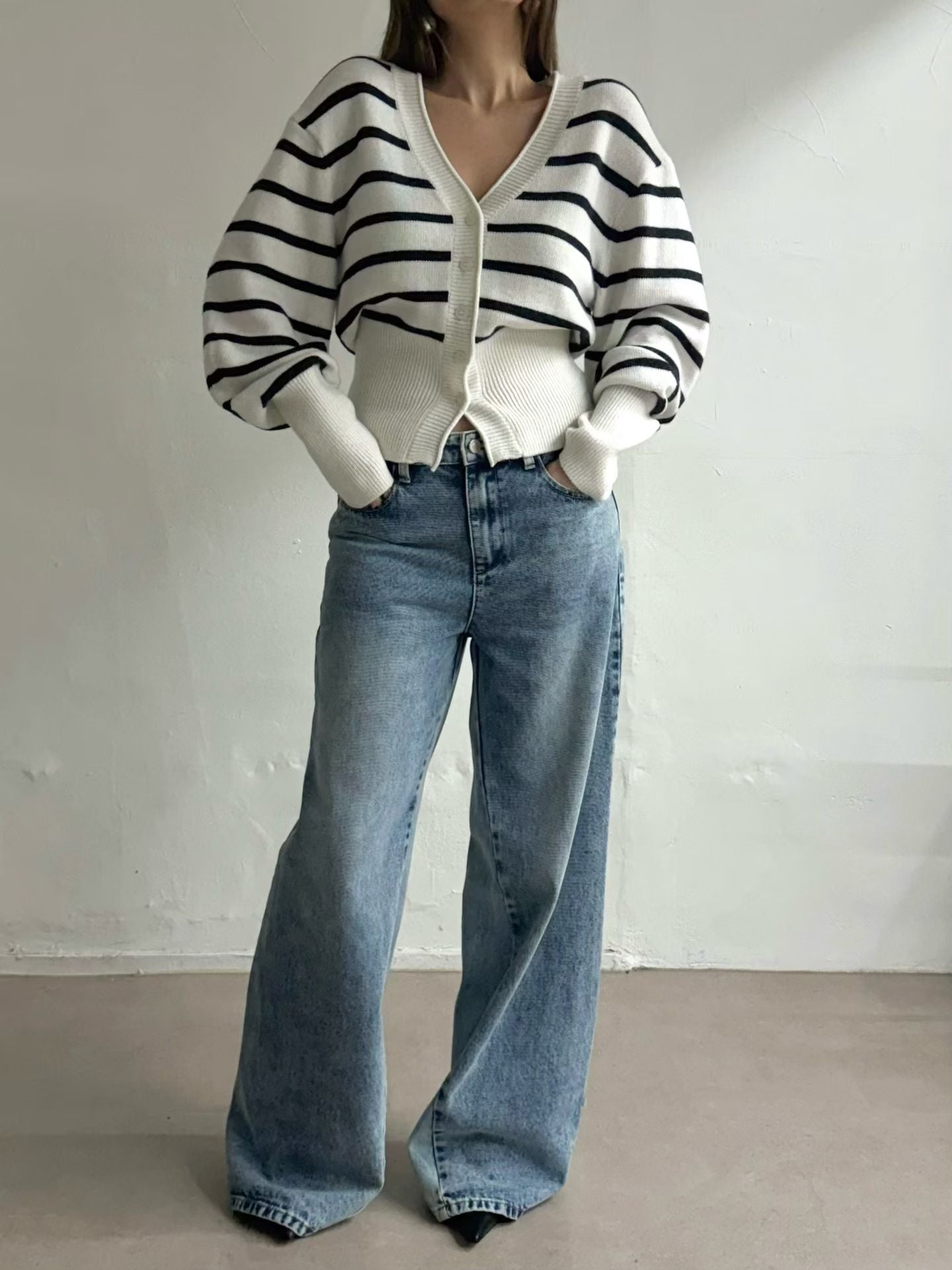 Amaryllis Cardigan (3 Colors)