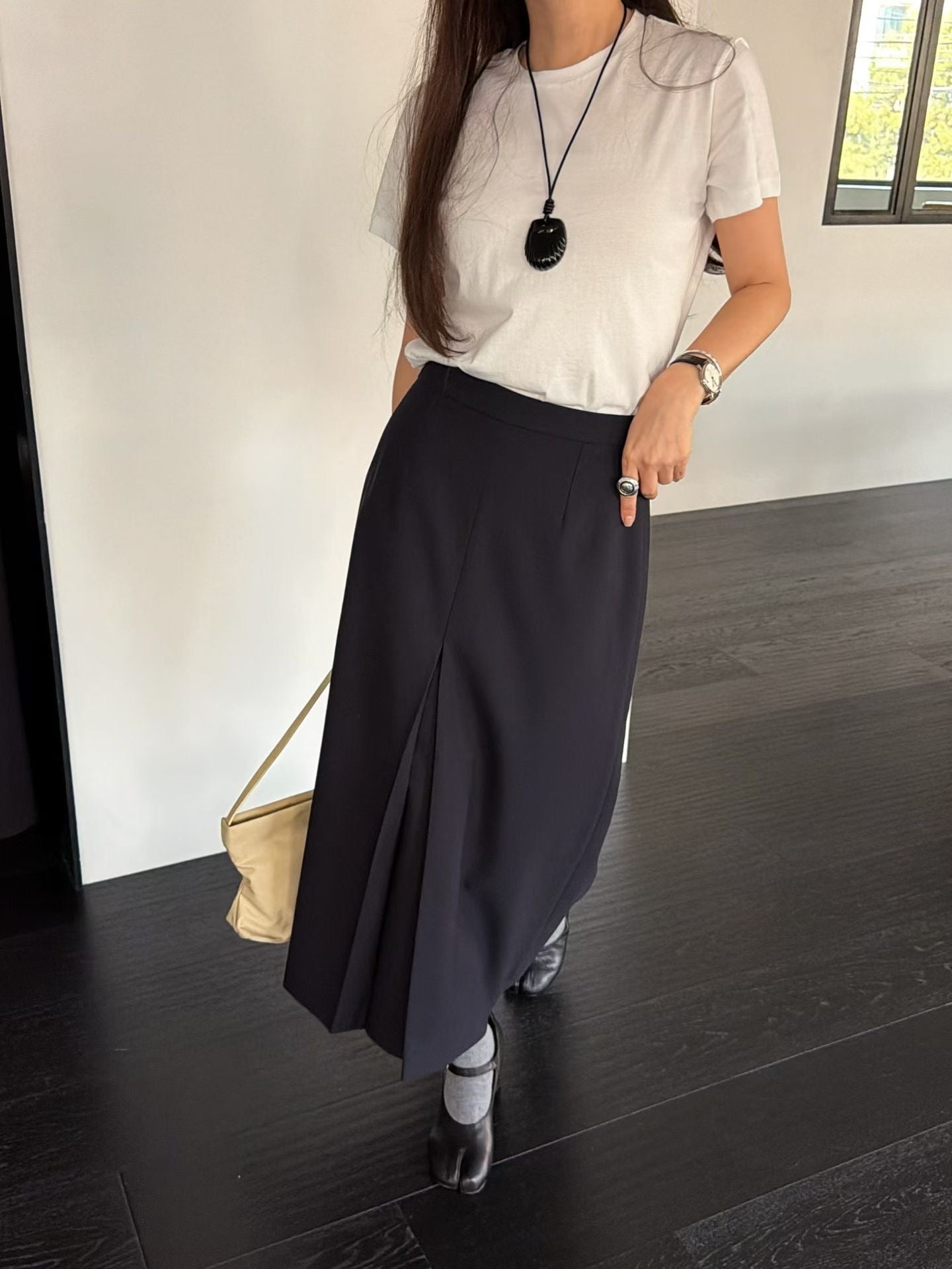 Galadriel Tee (17 Colors)