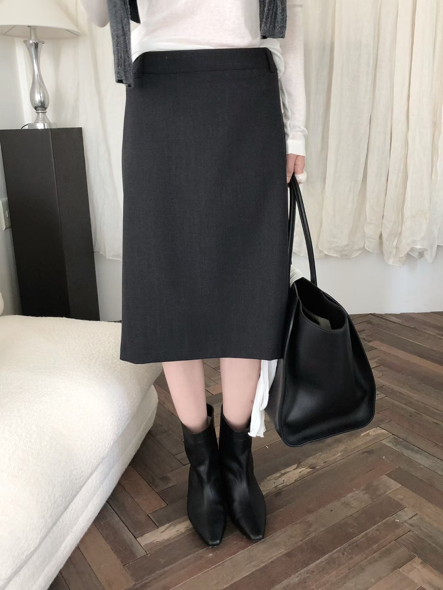 Kinzley Wool Skirt (2 Colors)