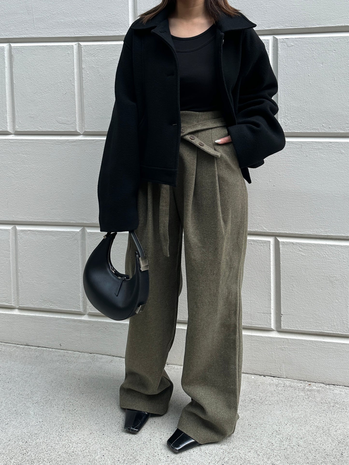 LIMITED EDITION/ Wool-blend Wide Trousers with Belt