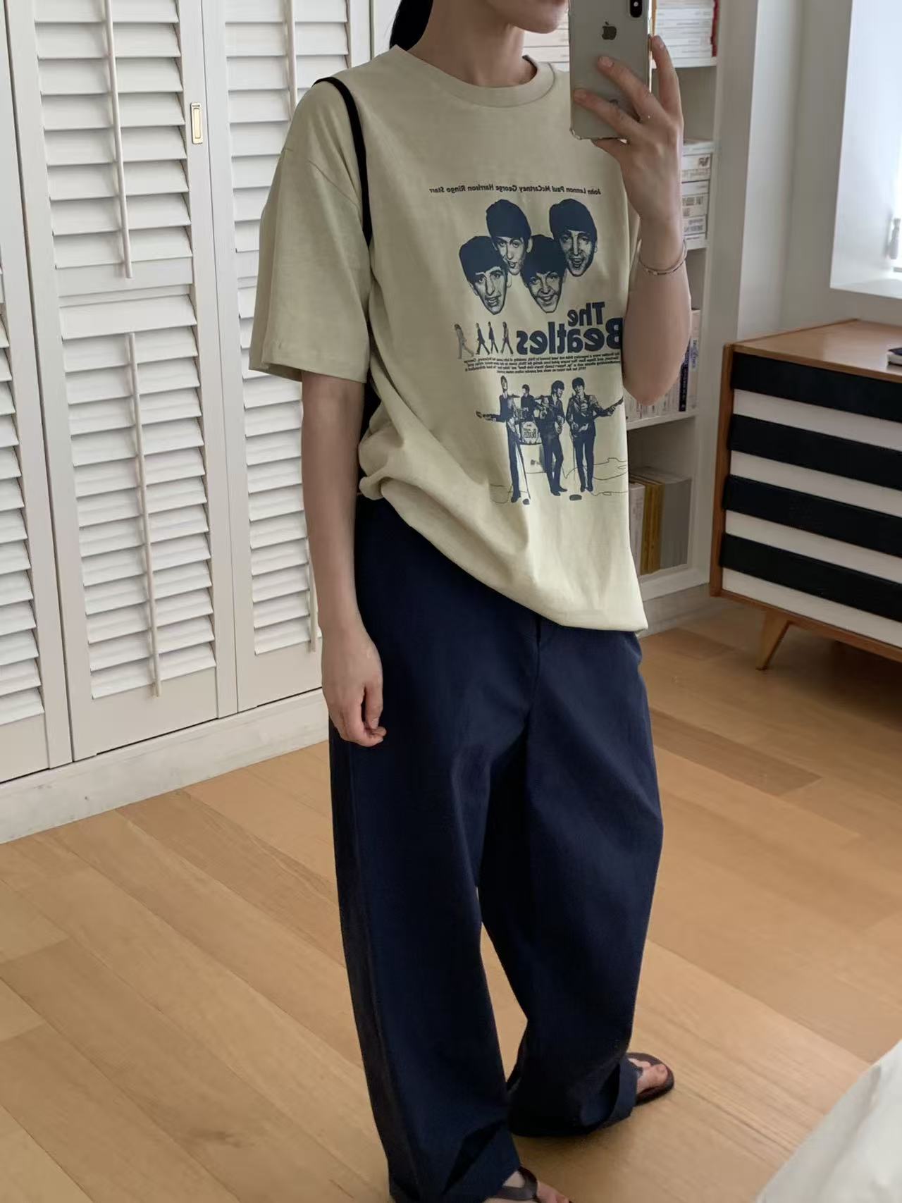 【棉100%】 Viona Beatles Tee (2 Colors)