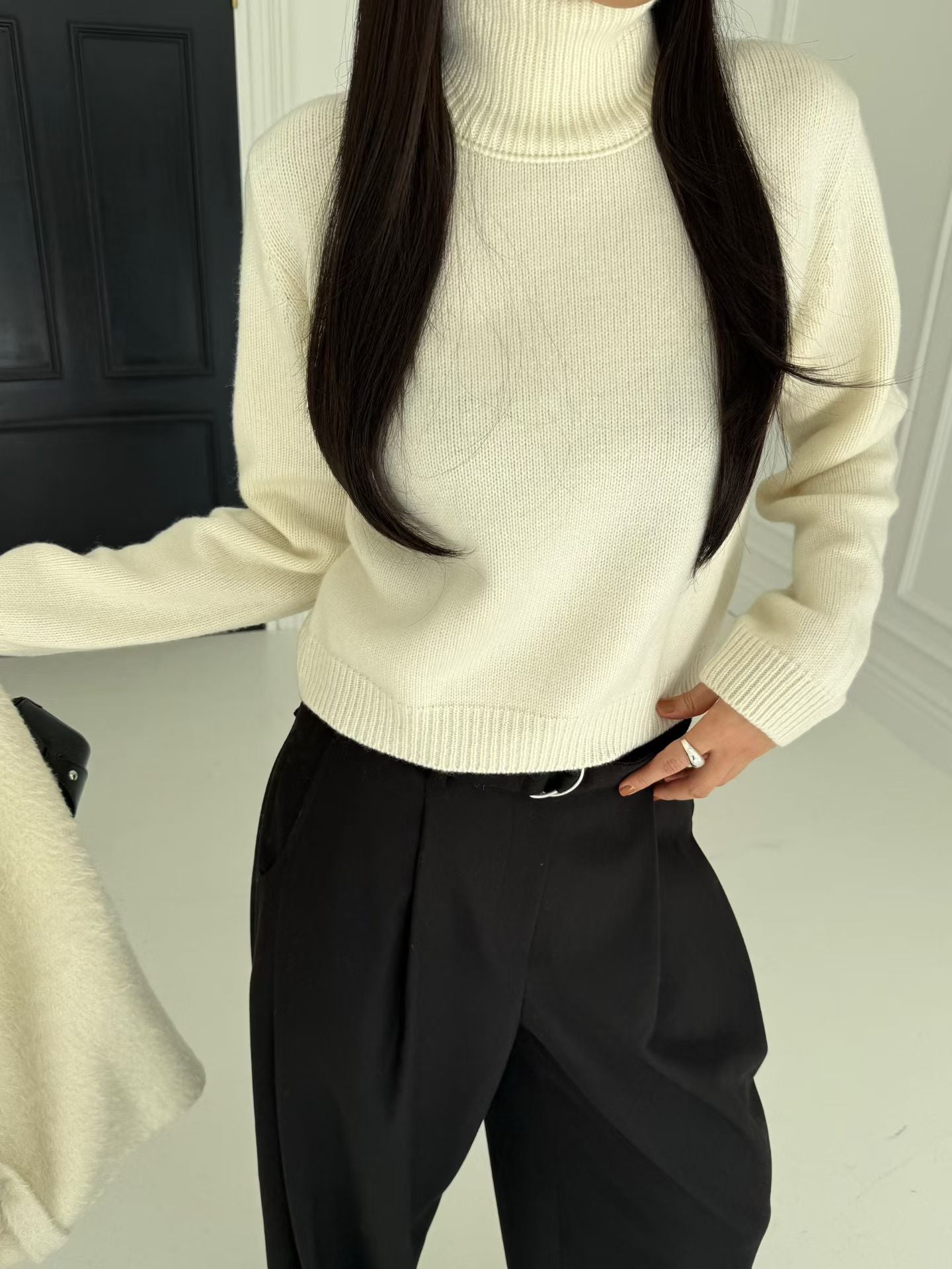 Ivalo Superfine Merino Wool Knit Top (4 Colors)