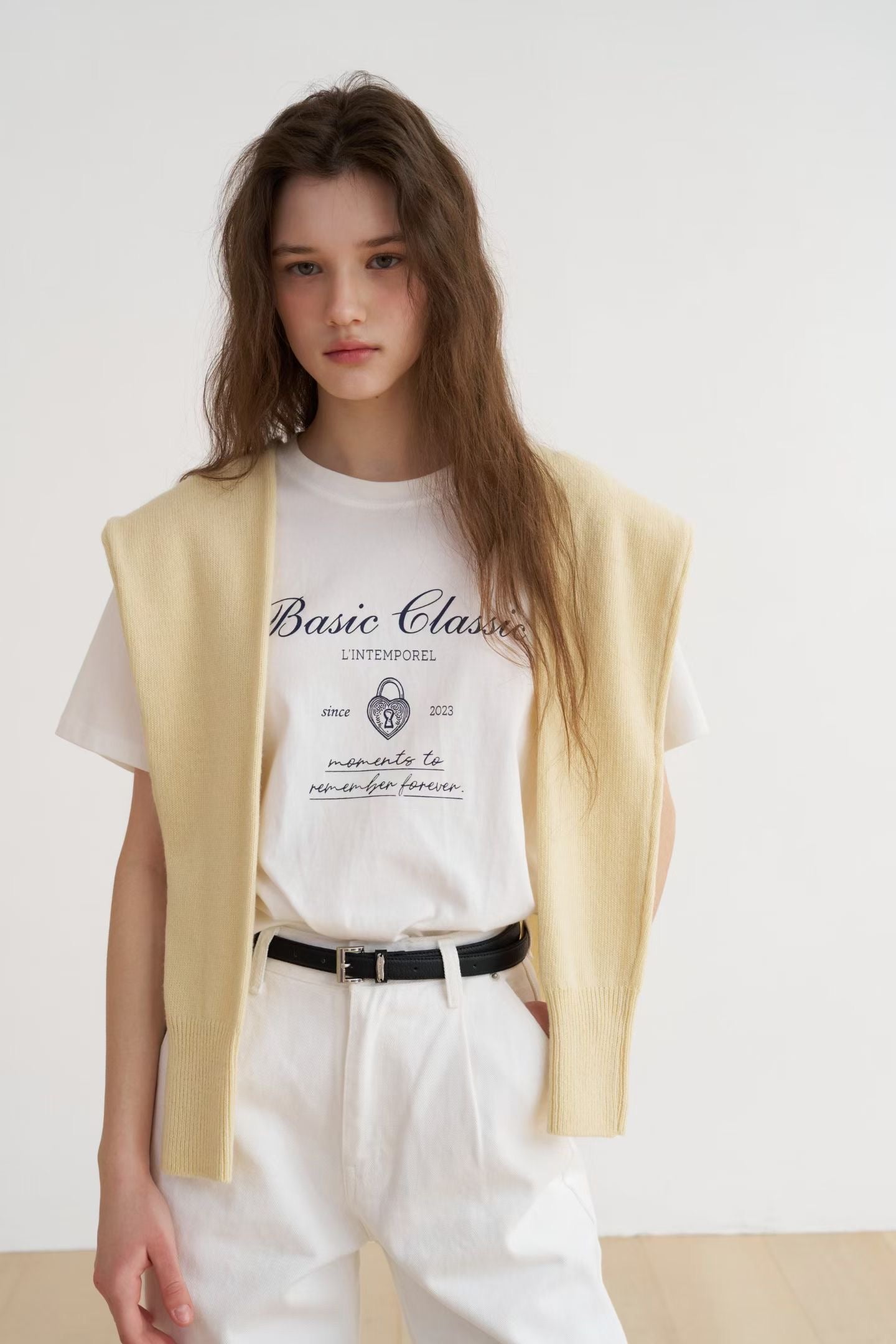 Lettering Tee (2 Colors)(這款沒有直播!)