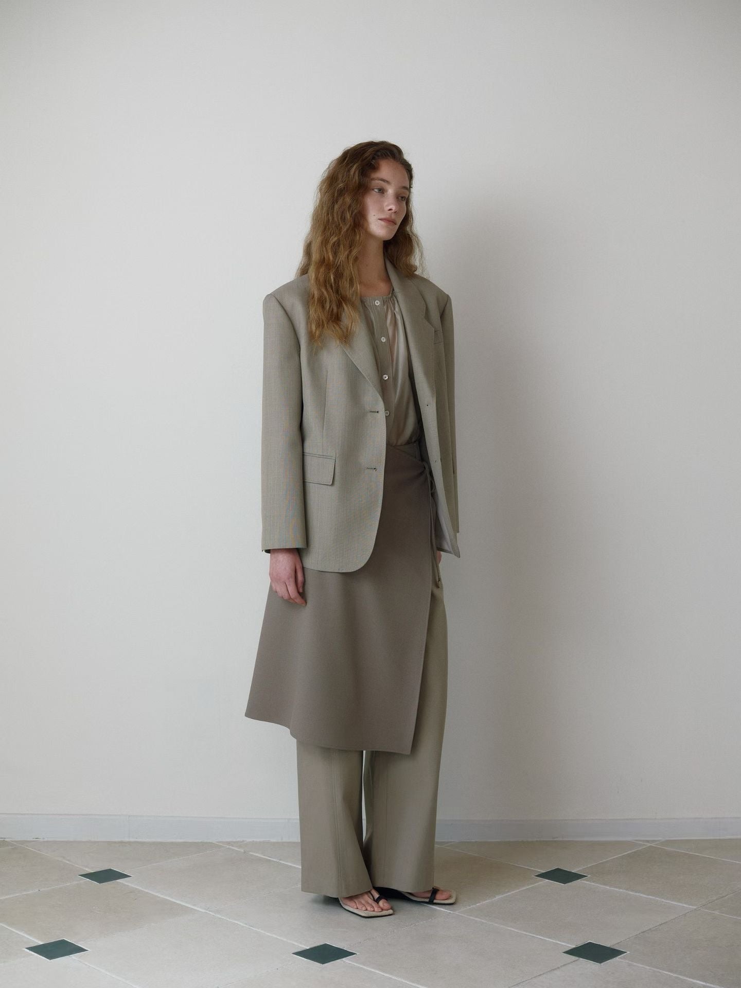 Oonagh Blazer (2 Colors)