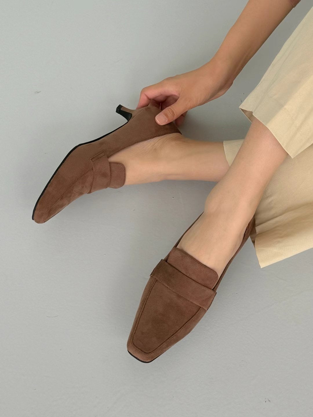 Heeled Leather Mules (3 Colors)