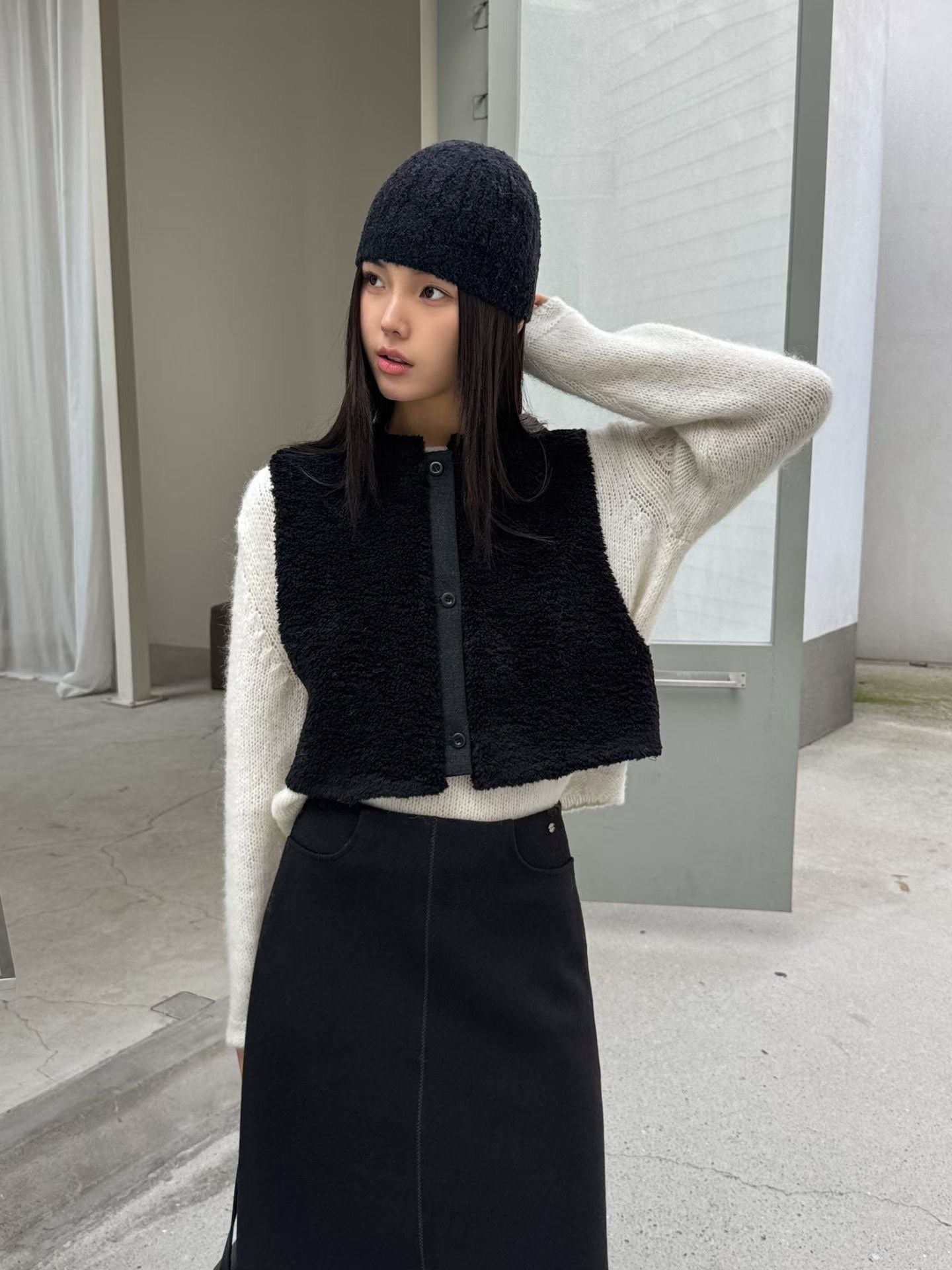 Maude Vest (4 Colors)