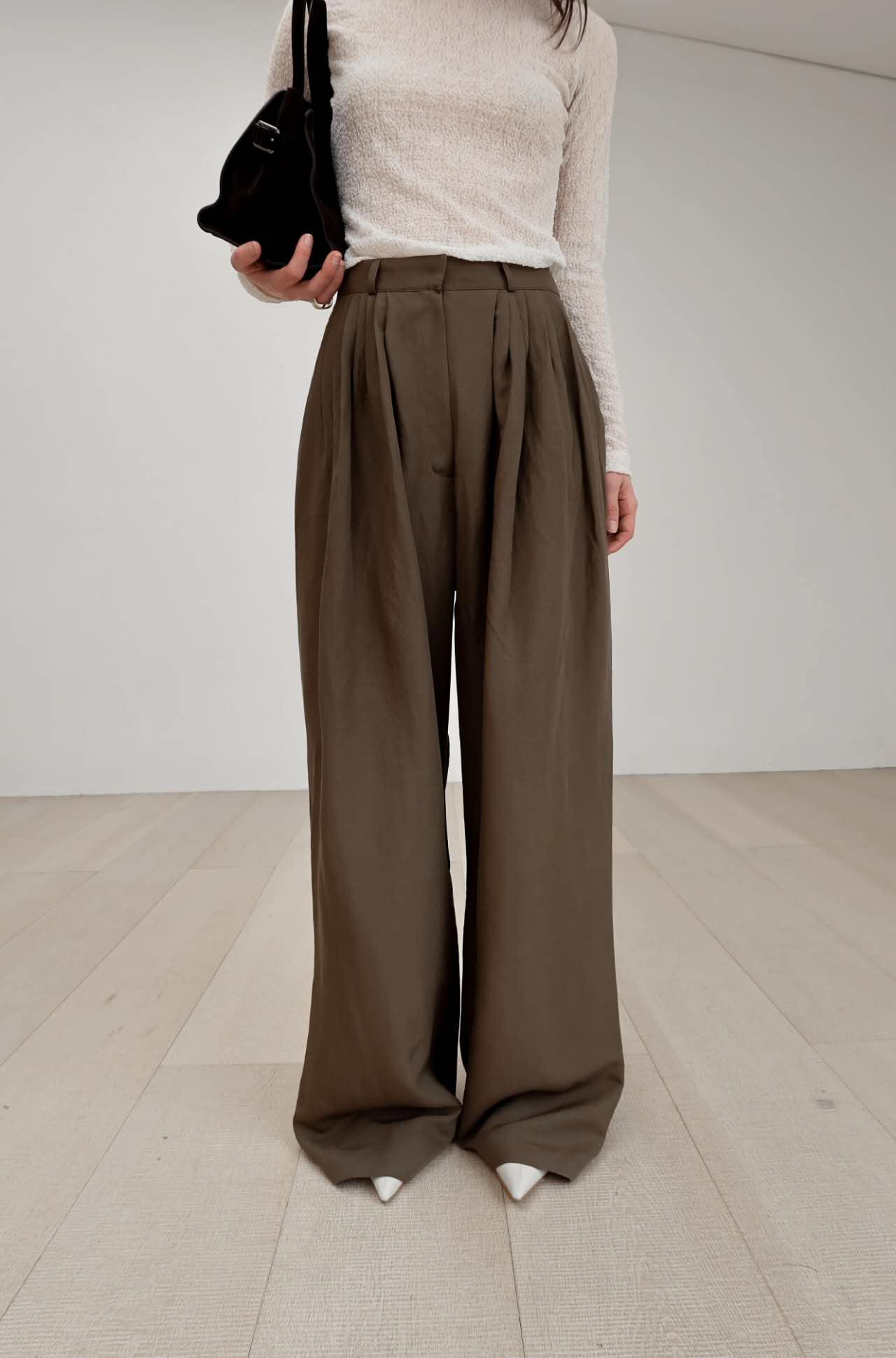 Blythe Linen Pants (3 Colors)