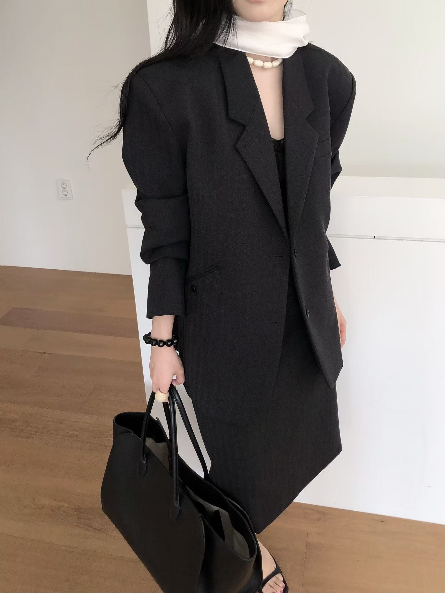 Kinzley Wool Blazer (2 Colors)