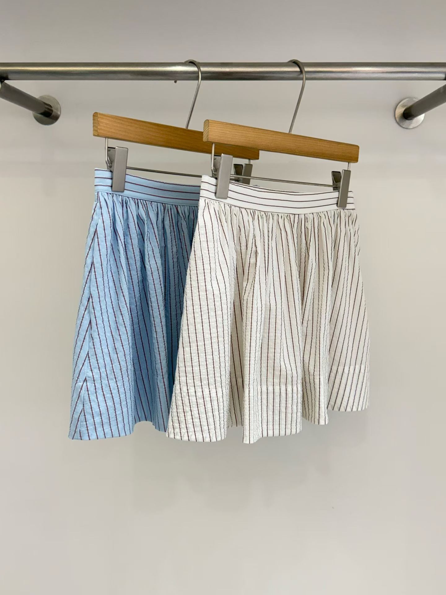 Leocadia Skirt (2 Colors)