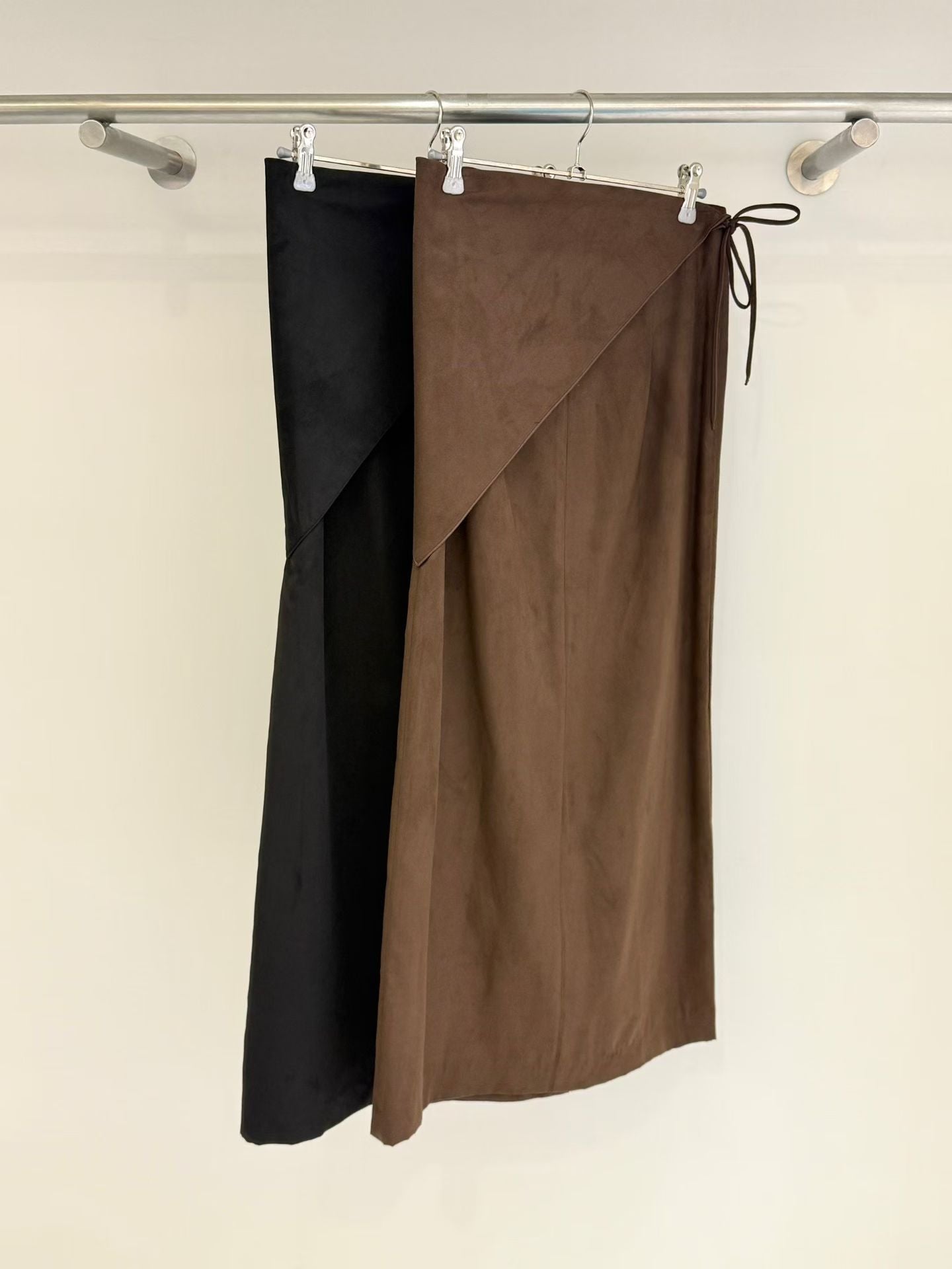 Esmariana Skirt (2 Colors)