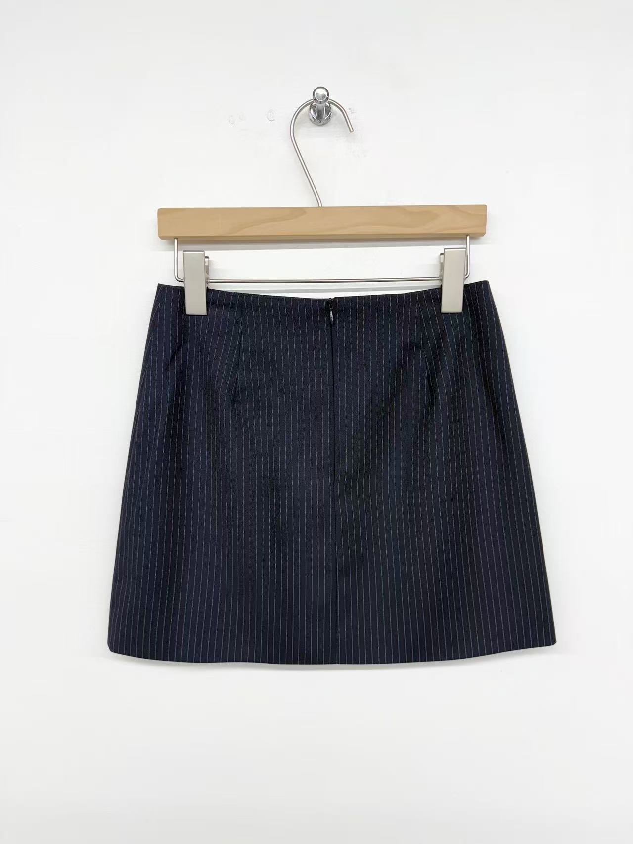 Petal Skirt (2 Colors)