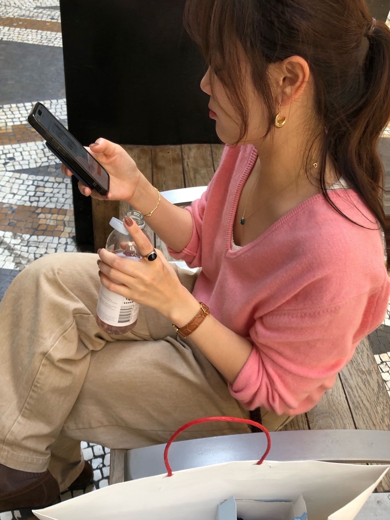 Jeune Deep V-neck Knit (4 Colors)