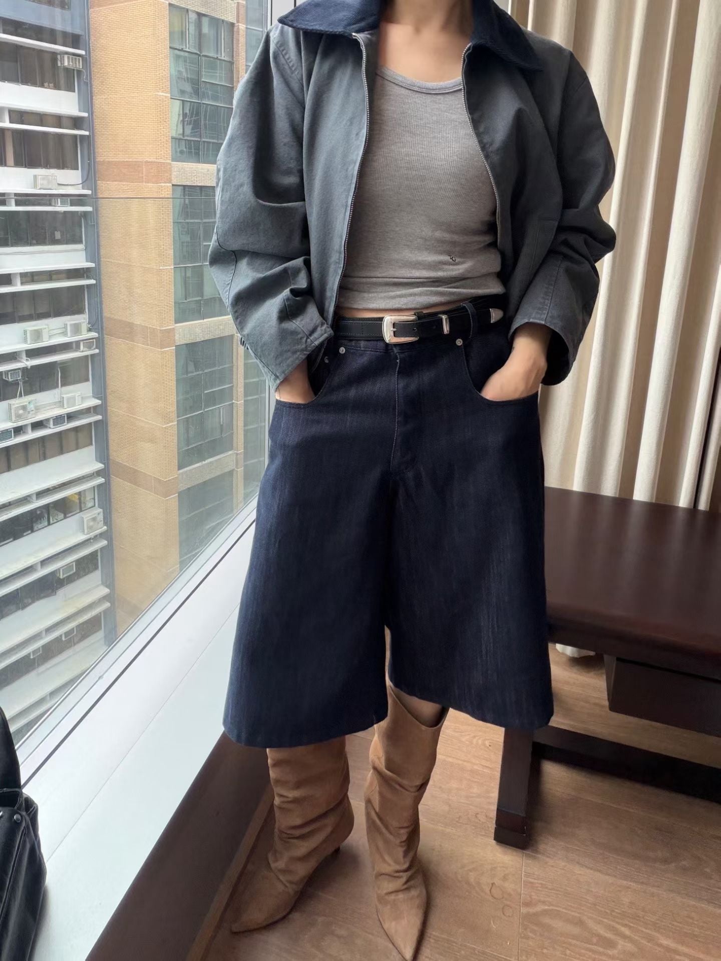 Urania Jeans (2 Colors)