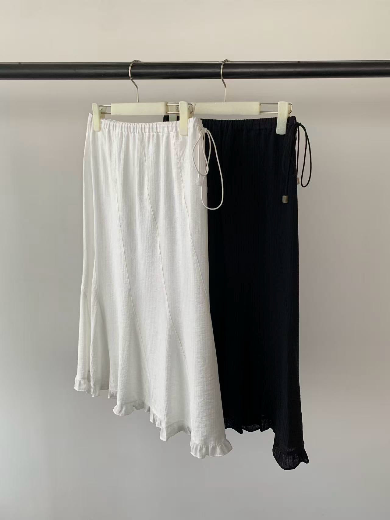 Aralyn Skirt (2 Colors)