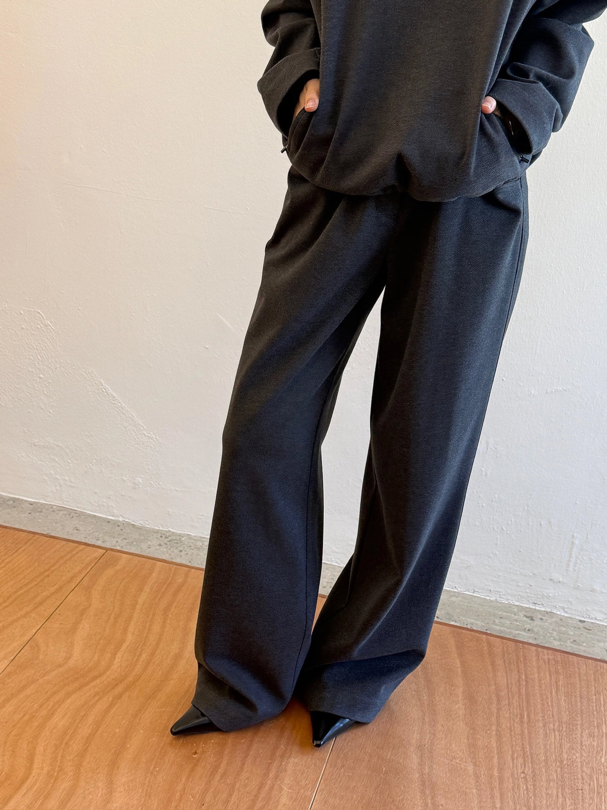Hering Sweat Zip-up model photo